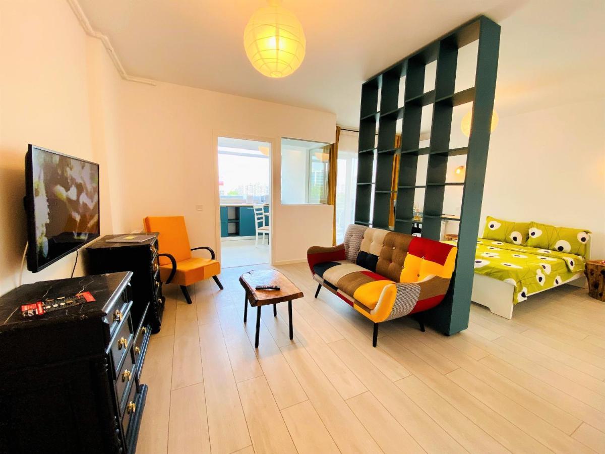Plaza View Studio Bucarest Exterior foto