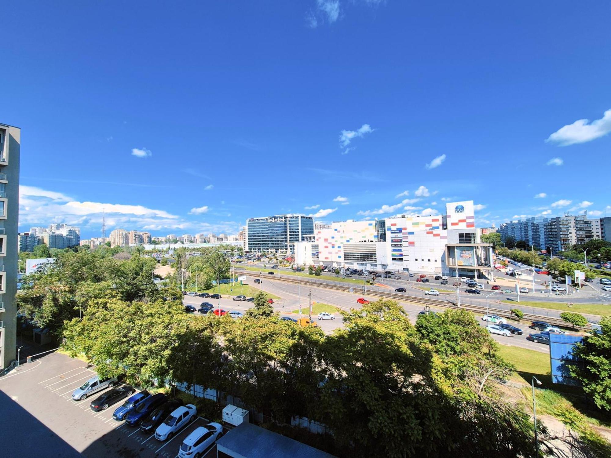 Plaza View Studio Bucarest Exterior foto